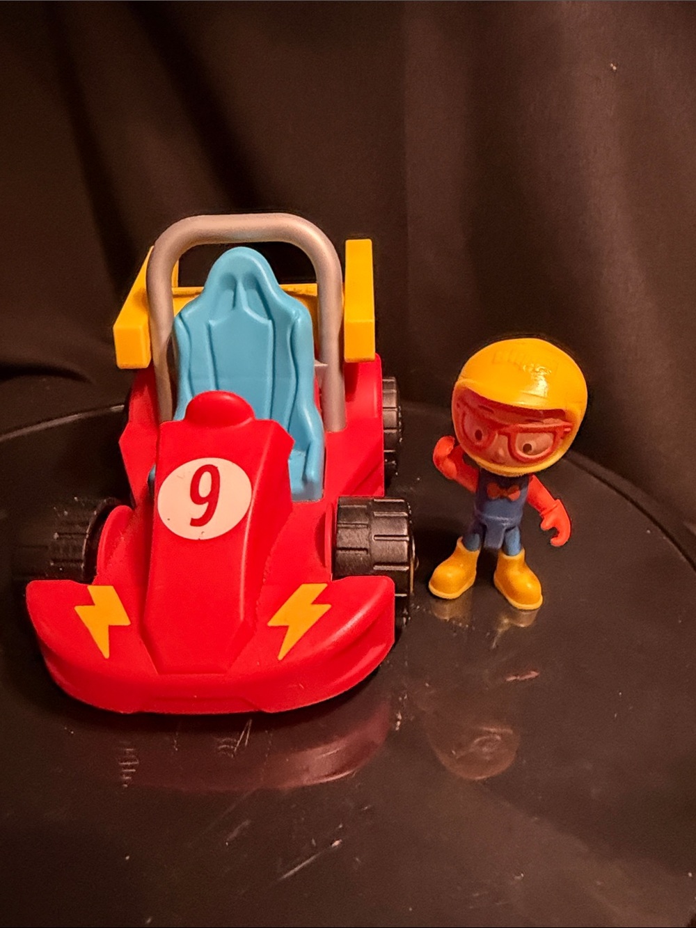 Blippi Go-Kart Racer Pull Back Vehicle 5.5"  With Figure  3” - Picture 2 of 4